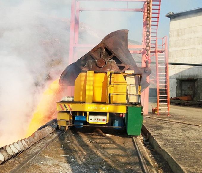 30 tấn Heavy Duty công nghiệp Ladle Rail Transfer Cart với vật liệu cách nhiệt và chống cháy nổ